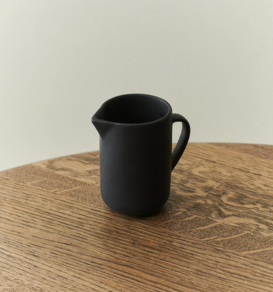 Pisu Jug - Louise Roe